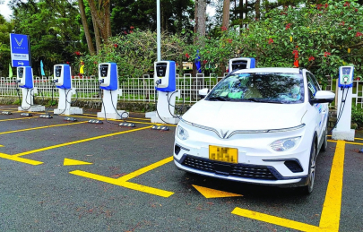 Trạm sạc xe điện: Giải pháp hạ tầng cho giao thông xanh tại Việt Nam
